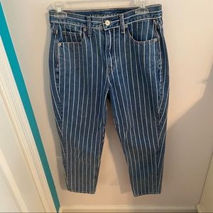 american eagle mom jeans